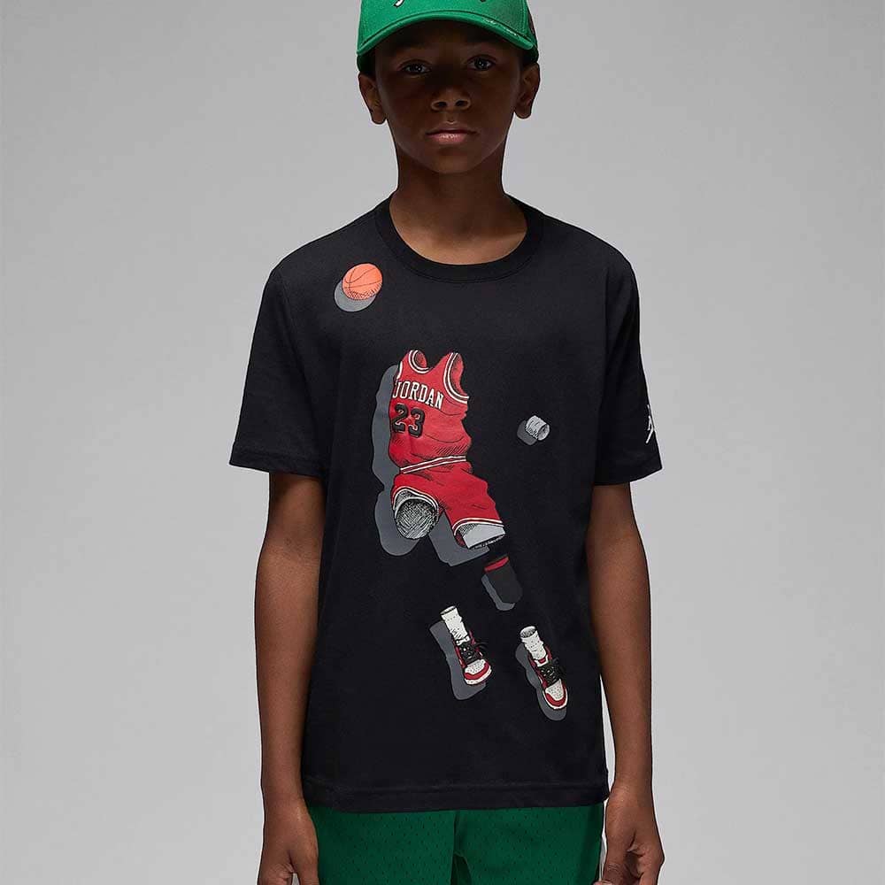 ДЕТСКА ТЕНИСКА ЗА МОМЧЕ NIKE 95F159-023 JORDAN GHOST MAN SS-TEE ЧЕРНА - lotus-sport.bg